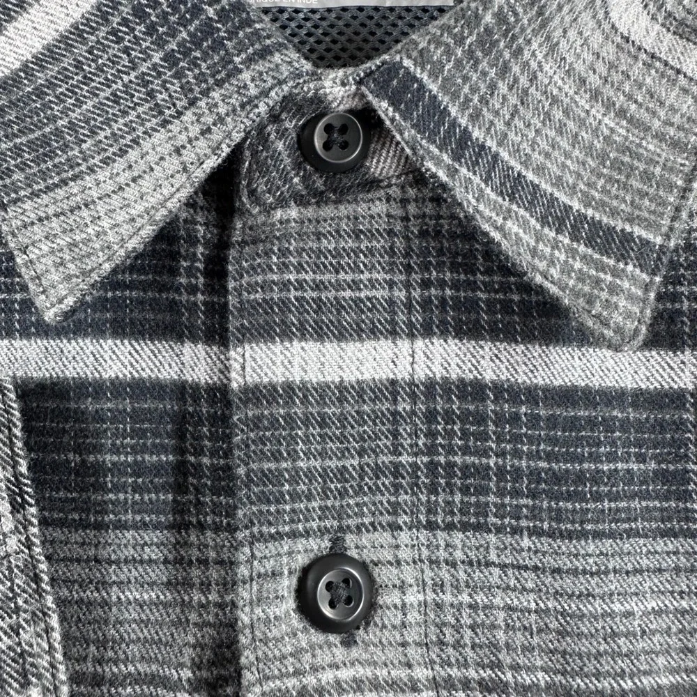 Columbia Button Down Mens M Medium Grey Plaid Omni-Wick Long Sleeve Hiking Shirt - Picture 5 of 16